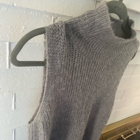 Sz Small French Connection Sweater - Picture 8 of 8